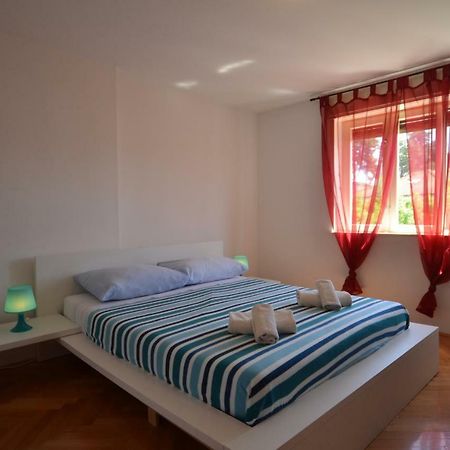 Apartman Terzić Rovinj Zewnętrze zdjęcie